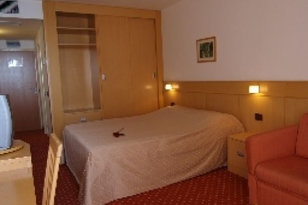 CAROLINA HOTEL & RESIDENCE (Rab)